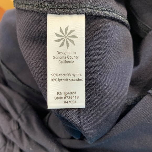 Athleta Black Skirt M - Picture 4 of 4